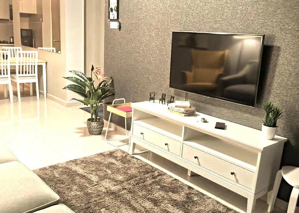 3 Bedrooms Short Stays Condo At Klcc Kuala Lumpur